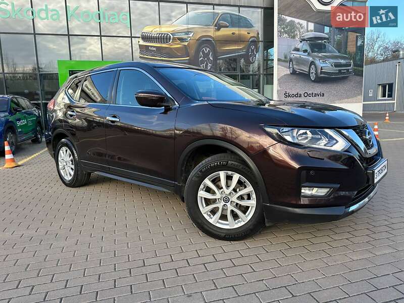 Внедорожник / Кроссовер Nissan X-Trail 2020 в Виннице