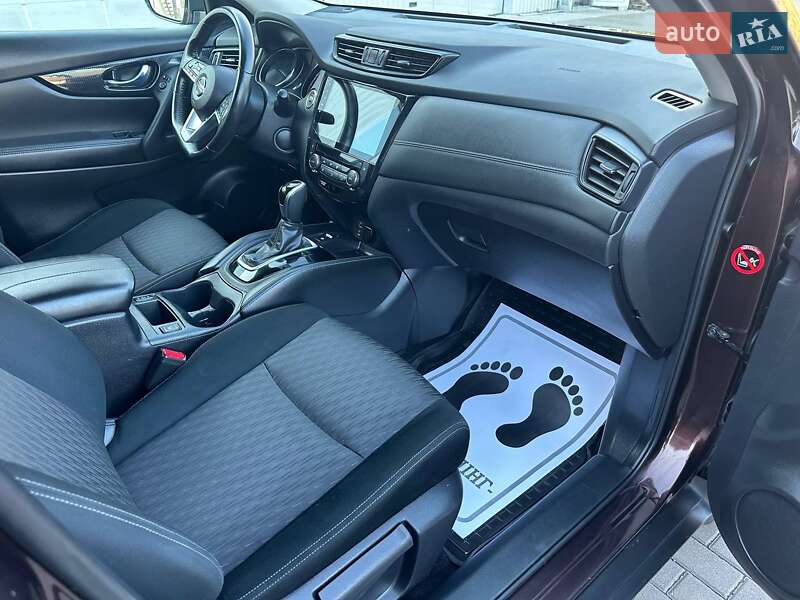 Внедорожник / Кроссовер Nissan X-Trail 2020 в Виннице