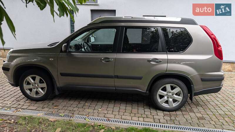 Позашляховик / Кросовер Nissan X-Trail 2008 в Львові