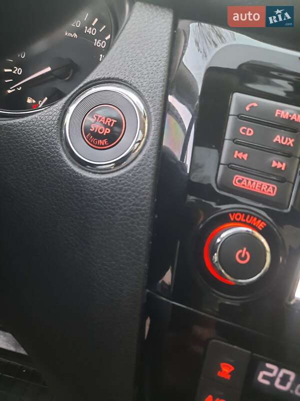 Внедорожник / Кроссовер Nissan X-Trail 2016 в Виннице