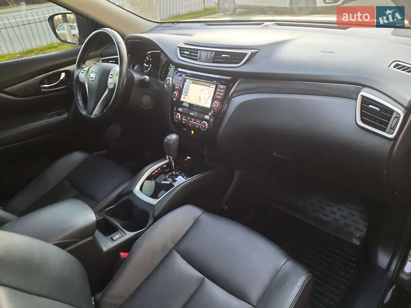 Внедорожник / Кроссовер Nissan X-Trail 2016 в Виннице