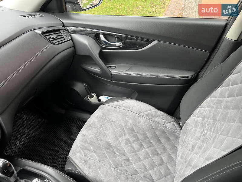 Внедорожник / Кроссовер Nissan X-Trail 2019 в Ирпене