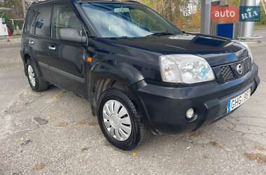 Внедорожник / Кроссовер Nissan X-Trail 2003 в Змиеве