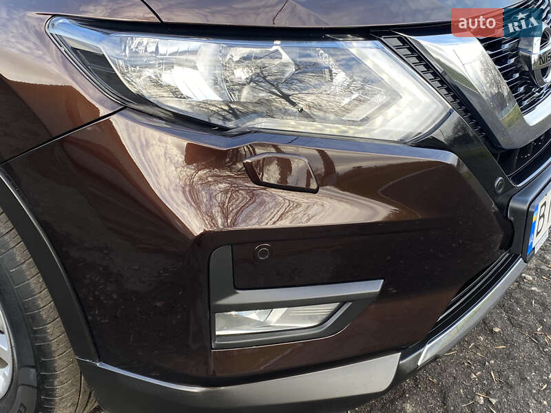 Внедорожник / Кроссовер Nissan X-Trail 2021 в Ромнах