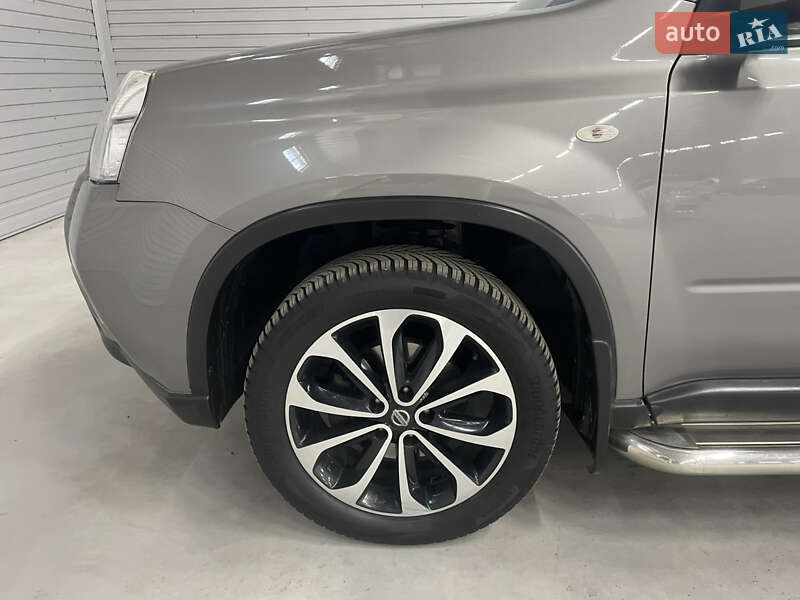 Внедорожник / Кроссовер Nissan X-Trail 2012 в Стрые