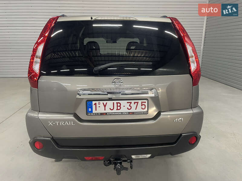 Внедорожник / Кроссовер Nissan X-Trail 2012 в Стрые