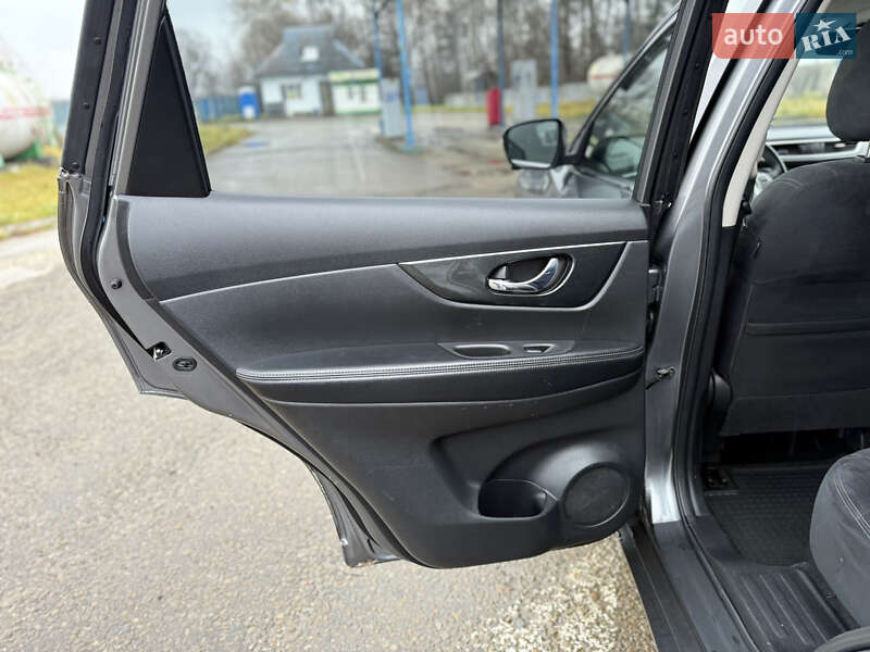 Внедорожник / Кроссовер Nissan X-Trail 2014 в Калуше