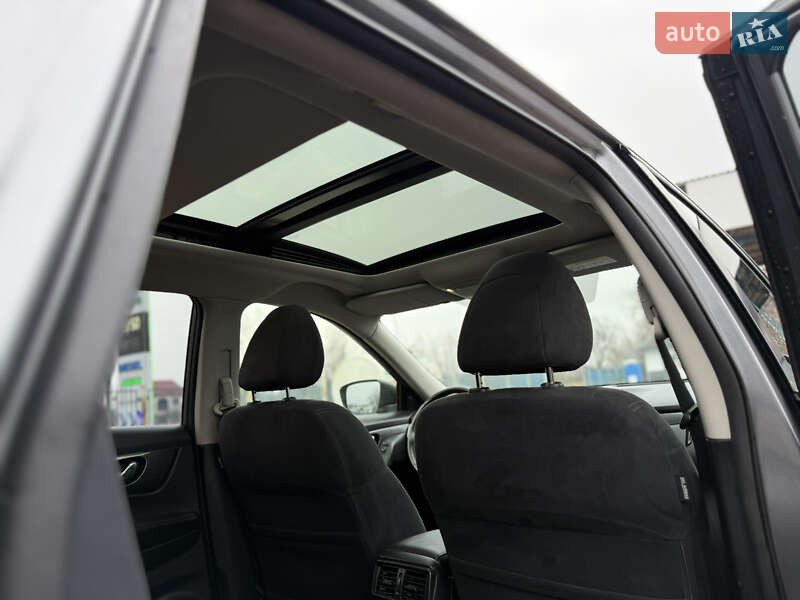 Внедорожник / Кроссовер Nissan X-Trail 2014 в Калуше