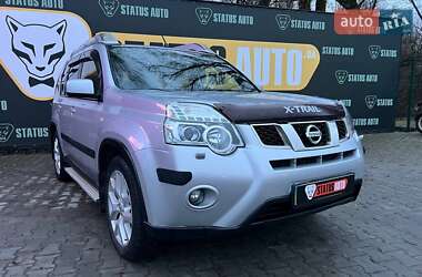 Позашляховик / Кросовер Nissan X-Trail 2013 в Хмельницькому
