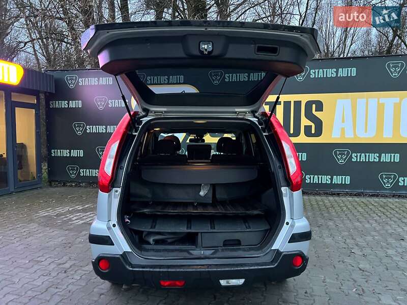 Внедорожник / Кроссовер Nissan X-Trail 2013 в Хмельницком