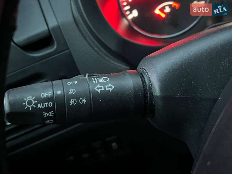 Внедорожник / Кроссовер Nissan X-Trail 2013 в Хмельницком