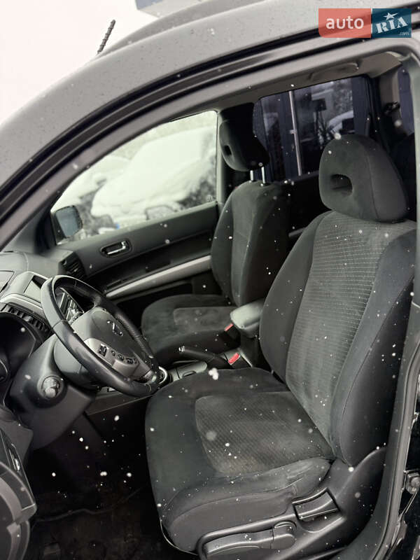 Внедорожник / Кроссовер Nissan X-Trail 2012 в Ровно