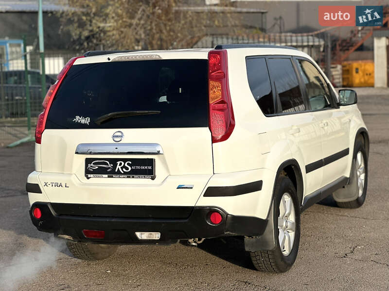 Внедорожник / Кроссовер Nissan X-Trail 2010 в Киеве фото 3 Внедорожник / Кроссовер Nissan X-Trail 2010 в Киеве