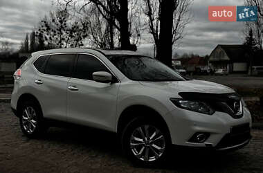 Внедорожник / Кроссовер Nissan X-Trail 2016 в Ахтырке