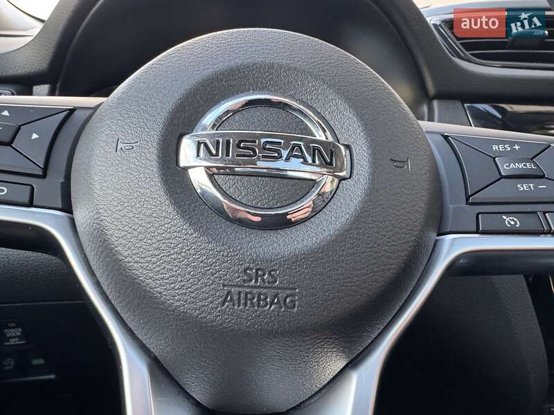 Внедорожник / Кроссовер Nissan X-Trail 2017 в Киеве