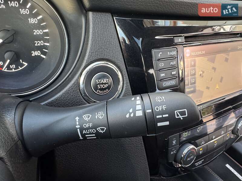 Внедорожник / Кроссовер Nissan X-Trail 2017 в Киеве