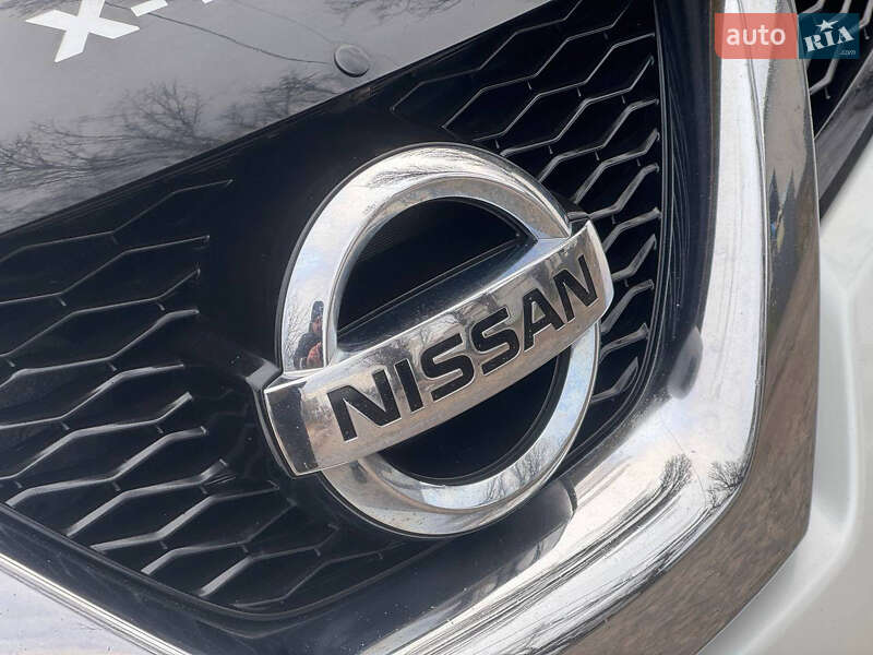 Внедорожник / Кроссовер Nissan X-Trail 2016 в Ахтырке фото 6 Внедорожник / Кроссовер Nissan X-Trail 2016 в Ахтырке