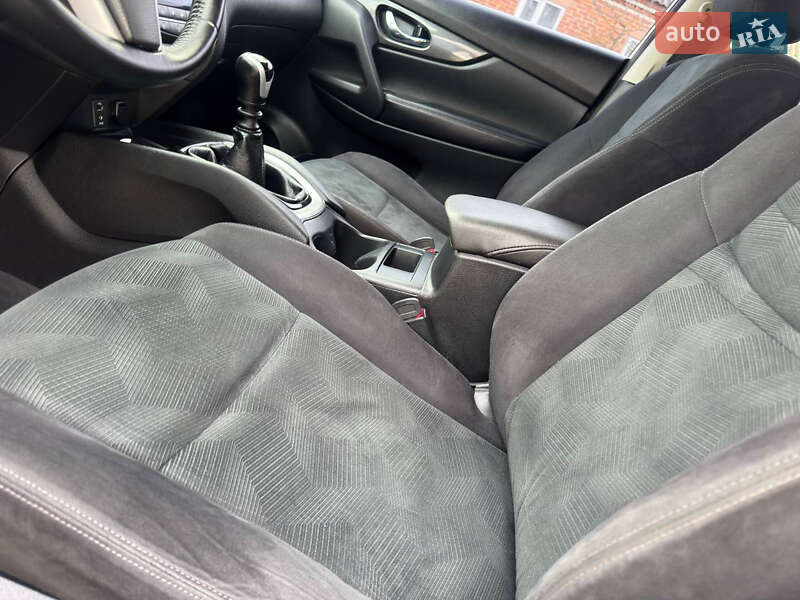 Внедорожник / Кроссовер Nissan X-Trail 2016 в Ахтырке фото 26 Внедорожник / Кроссовер Nissan X-Trail 2016 в Ахтырке