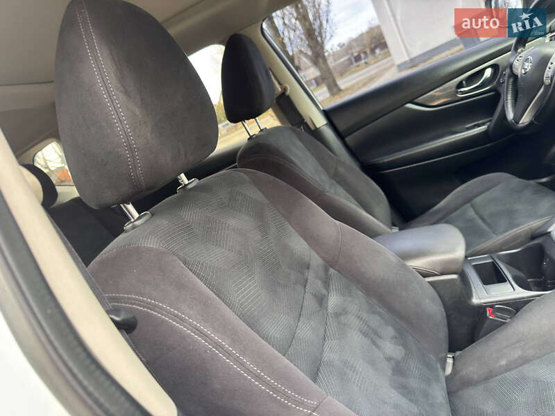 Внедорожник / Кроссовер Nissan X-Trail 2016 в Ахтырке фото 49 Внедорожник / Кроссовер Nissan X-Trail 2016 в Ахтырке