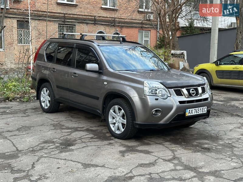 Внедорожник / Кроссовер Nissan X-Trail 2012 в Харькове
