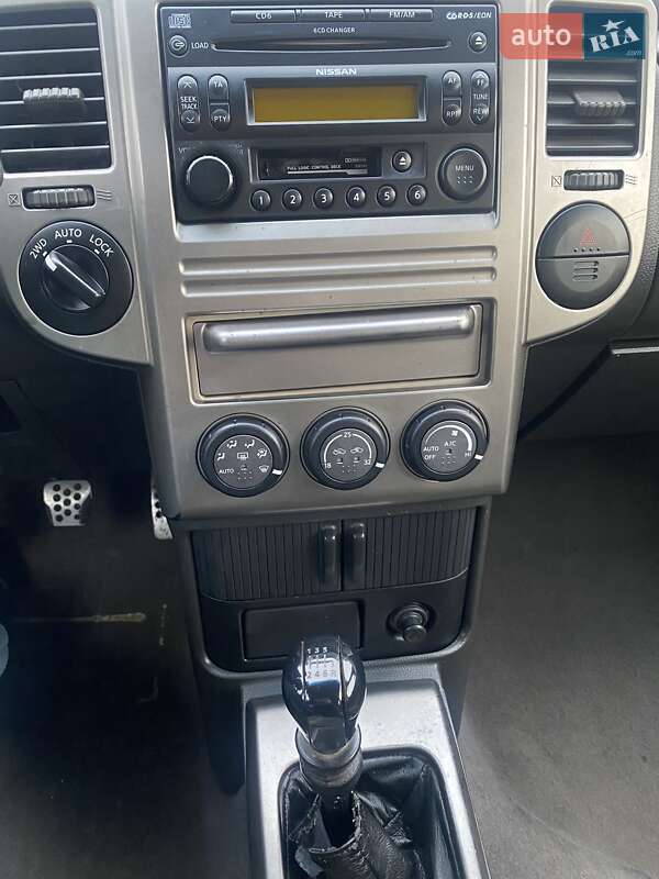 Внедорожник / Кроссовер Nissan X-Trail 2004 в Львове