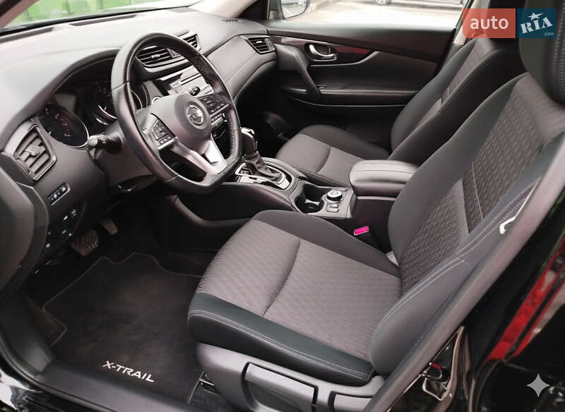 Внедорожник / Кроссовер Nissan X-Trail 2021 в Киеве