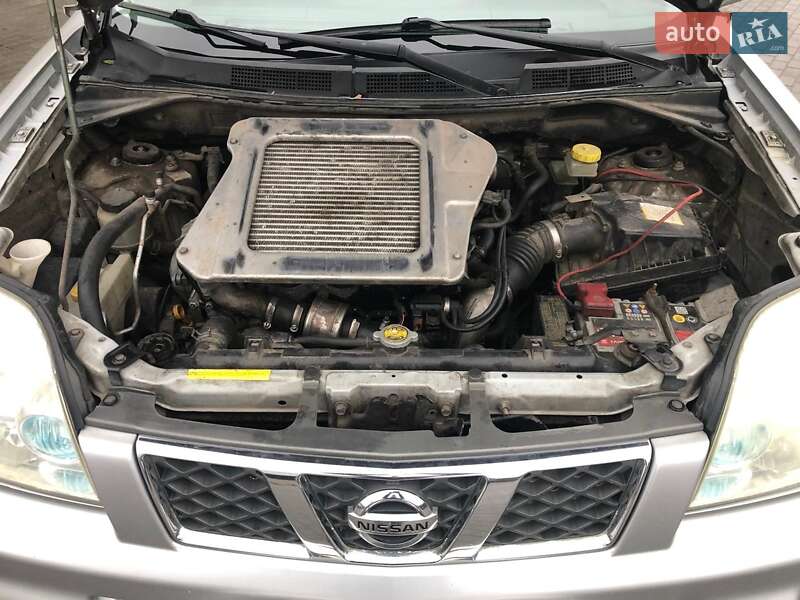 Позашляховик / Кросовер Nissan X-Trail 2004 в Запоріжжі фото 14 Позашляховик / Кросовер Nissan X-Trail 2004 в Запоріжжі