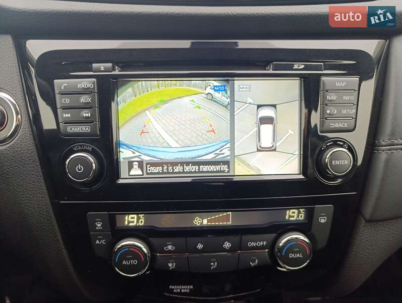 Позашляховик / Кросовер Nissan X-Trail 2017 в Черкасах