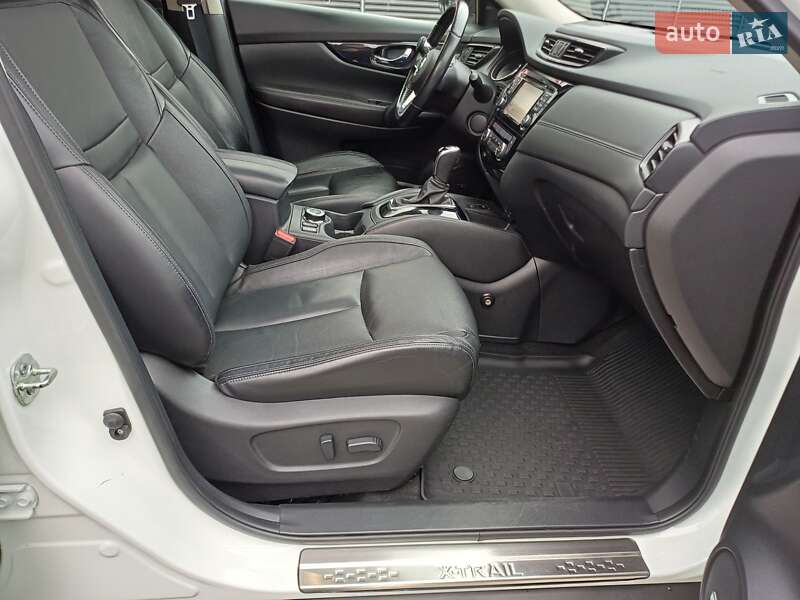 Позашляховик / Кросовер Nissan X-Trail 2021 в Києві