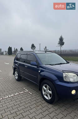 Внедорожник / Кроссовер Nissan X-Trail 2001 в Красилове