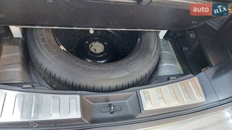 Внедорожник / Кроссовер Nissan X-Trail 2016 в Луцке фото 14 Внедорожник / Кроссовер Nissan X-Trail 2016 в Луцке