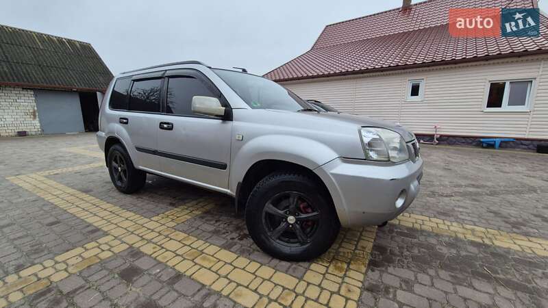 Nissan X-Trail 2005