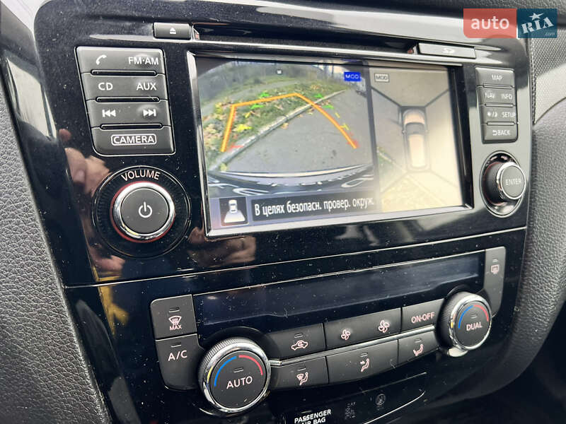 Внедорожник / Кроссовер Nissan X-Trail 2014 в Николаеве