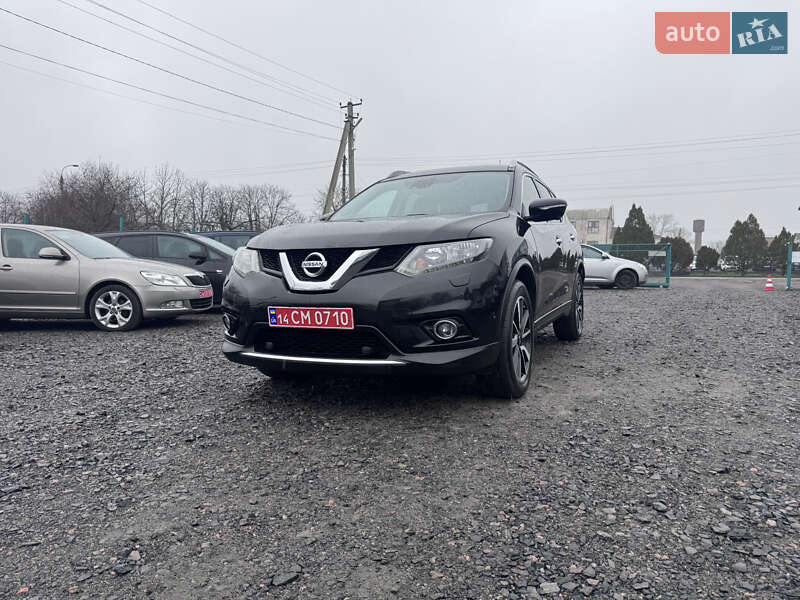 Внедорожник / Кроссовер Nissan X-Trail 2015 в Звенигородке