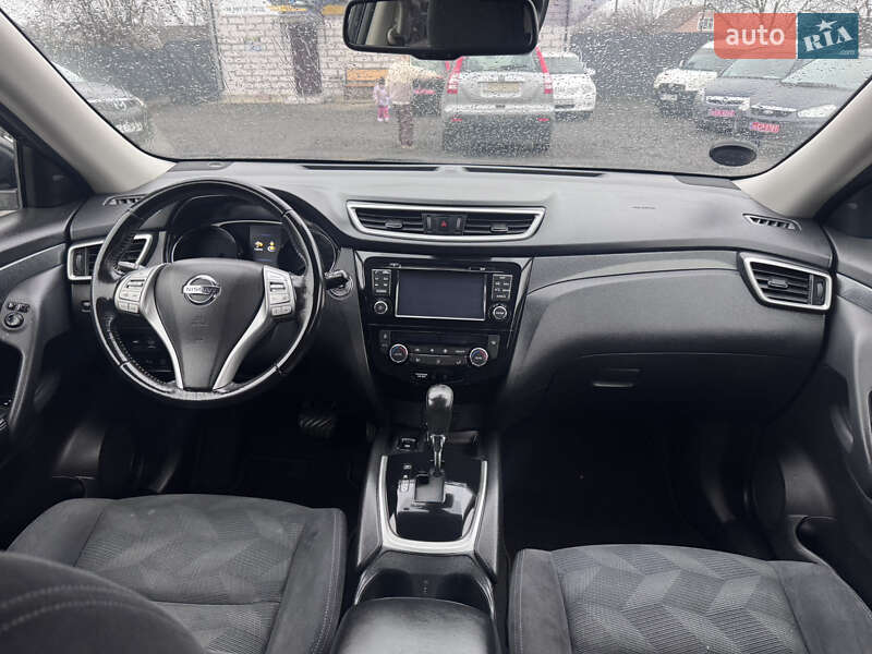 Внедорожник / Кроссовер Nissan X-Trail 2015 в Звенигородке