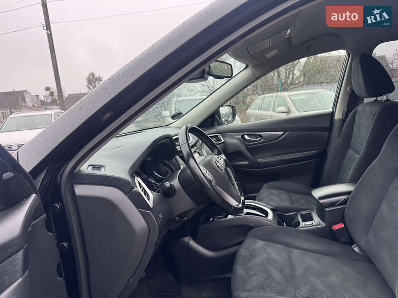 Внедорожник / Кроссовер Nissan X-Trail 2015 в Звенигородке