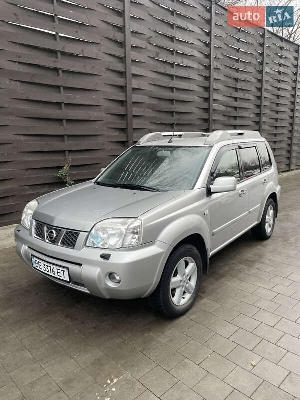 Позашляховик / Кросовер Nissan X-Trail 2006 в Южноукраїнську фото 2 Позашляховик / Кросовер Nissan X-Trail 2006 в Южноукраїнську