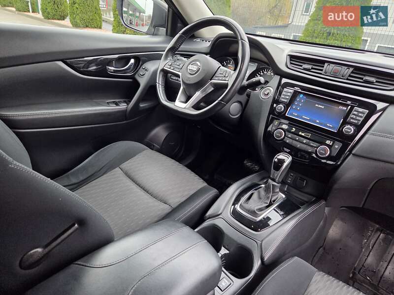 Внедорожник / Кроссовер Nissan X-Trail 2021 в Виннице