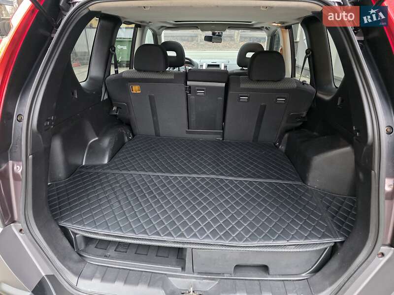 Позашляховик / Кросовер Nissan X-Trail 2008 в Чернівцях фото 21 Позашляховик / Кросовер Nissan X-Trail 2008 в Чернівцях