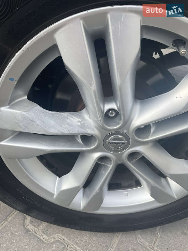 Внедорожник / Кроссовер Nissan X-Trail 2013 в Ивано-Франковске