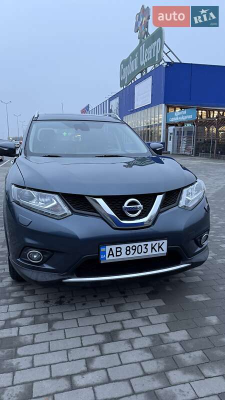 Внедорожник / Кроссовер Nissan X-Trail 2016 в Виннице фото Внедорожник / Кроссовер Nissan X-Trail 2016 в Виннице