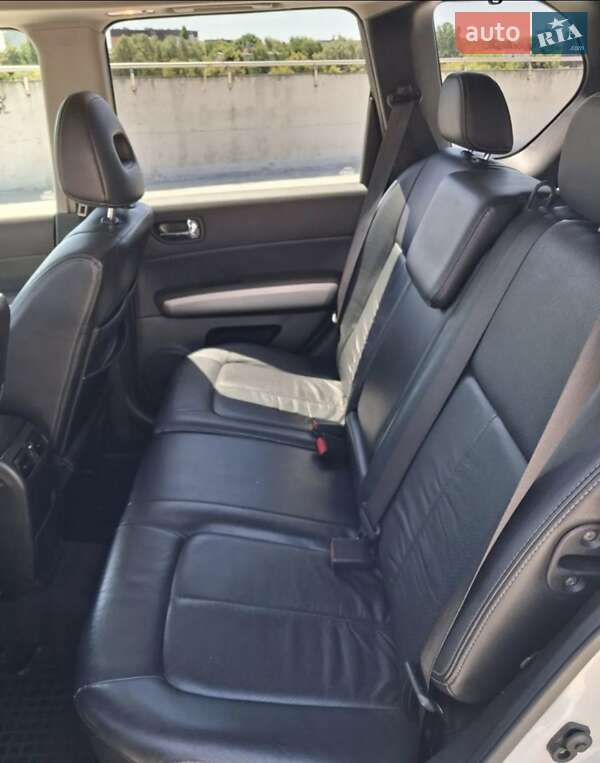 Внедорожник / Кроссовер Nissan X-Trail 2001 в Днепре