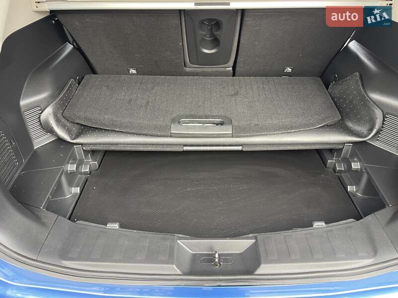 Позашляховик / Кросовер Nissan X-Trail 2017 в Києві