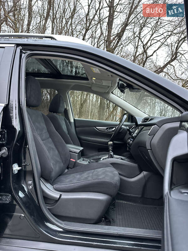 Внедорожник / Кроссовер Nissan X-Trail 2015 в Тернополе фото 97 Внедорожник / Кроссовер Nissan X-Trail 2015 в Тернополе