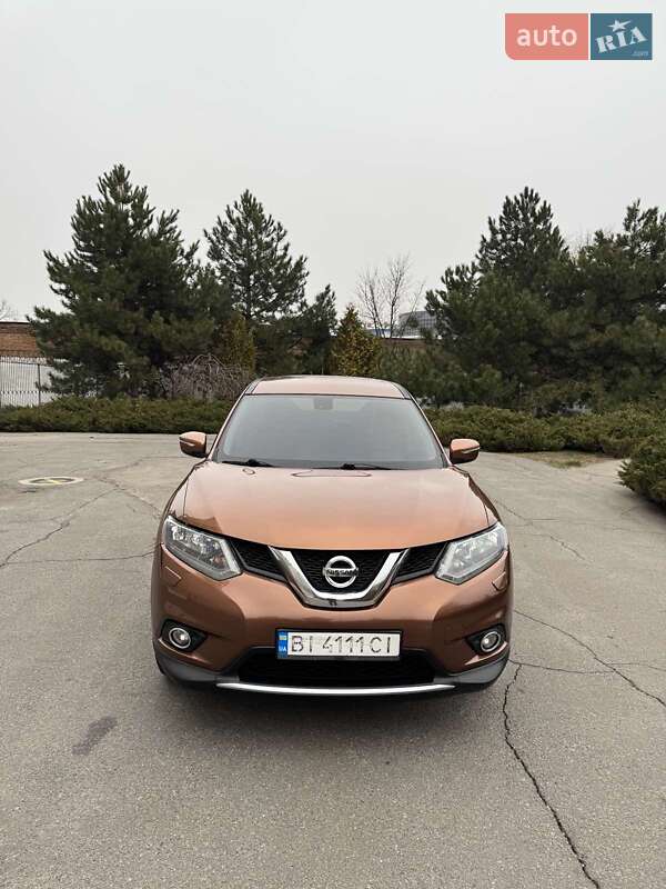 Внедорожник / Кроссовер Nissan X-Trail 2016 в Полтаве фото 8 Внедорожник / Кроссовер Nissan X-Trail 2016 в Полтаве