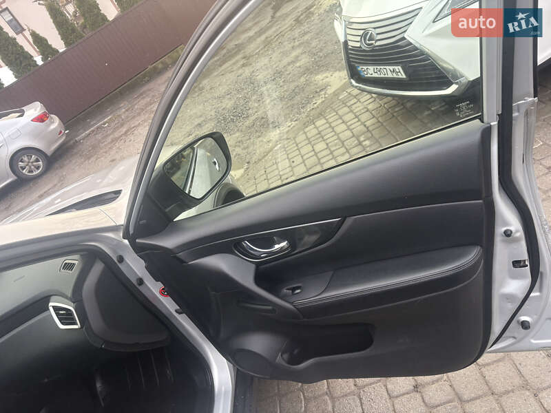 Позашляховик / Кросовер Nissan X-Trail 2017 в Львові фото 23 Позашляховик / Кросовер Nissan X-Trail 2017 в Львові