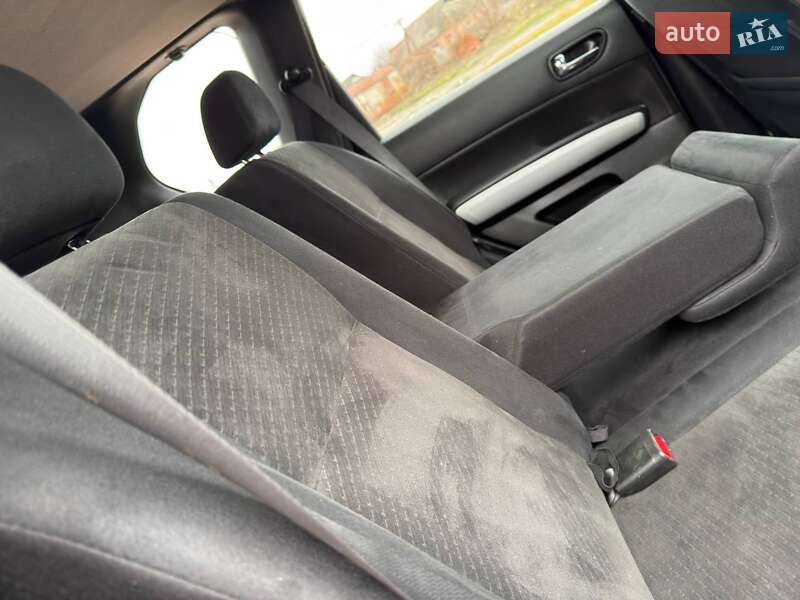 Внедорожник / Кроссовер Nissan X-Trail 2012 в Ахтырке фото 46 Внедорожник / Кроссовер Nissan X-Trail 2012 в Ахтырке