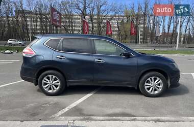 Позашляховик / Кросовер Nissan X-Trail 2017 в Києві