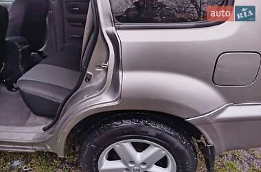 Внедорожник / Кроссовер Nissan X-Trail 2003 в Чигирине