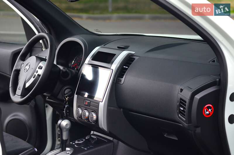 Позашляховик / Кросовер Nissan X-Trail 2013 в Дніпрі